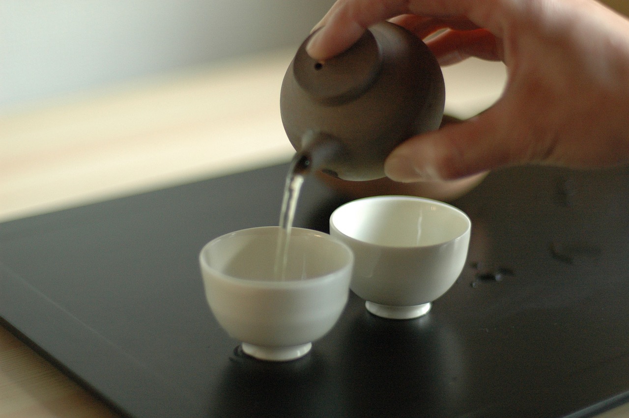 探寻大红袍茶叶的奥秘，历史、工艺与品鉴艺术