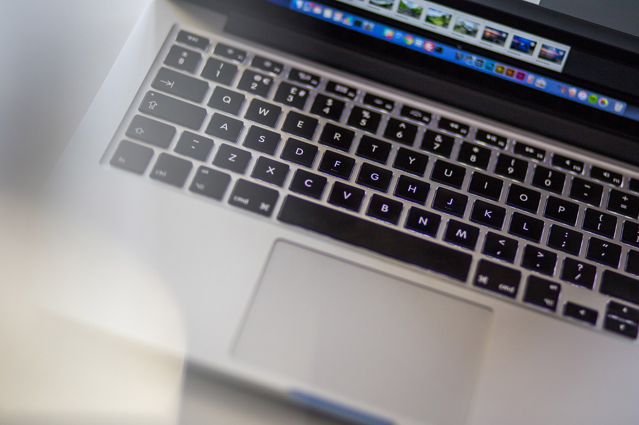 苹果笔记本电脑型号大全，从MacBook到MacBook Pro的全面解析