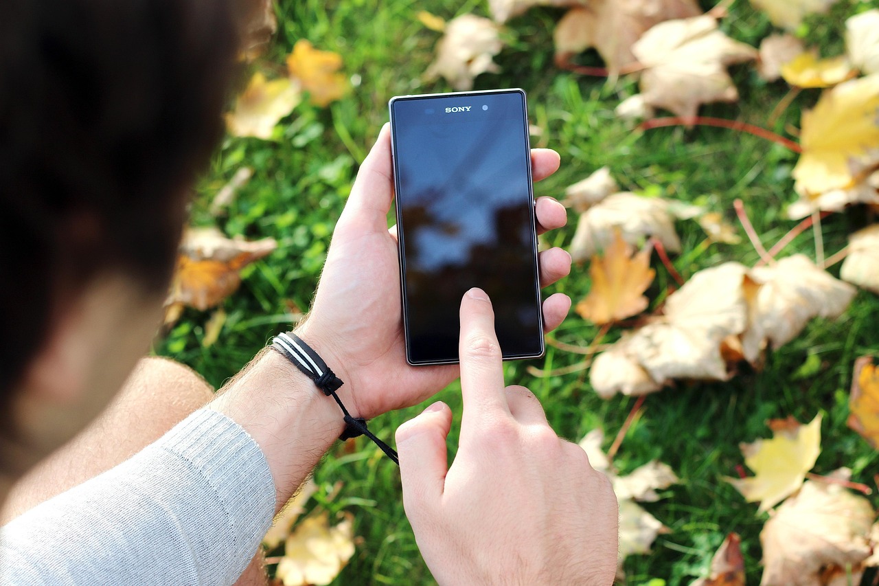 索尼Xperia 1 III，重塑移动摄影与娱乐的旗舰之作