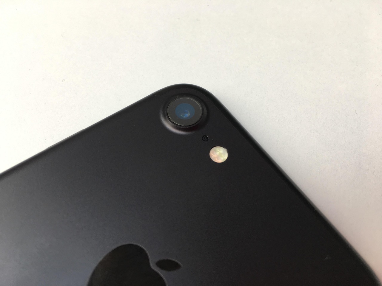 苹果iPhone 13，科技与美学的完美融合，官网报价一览