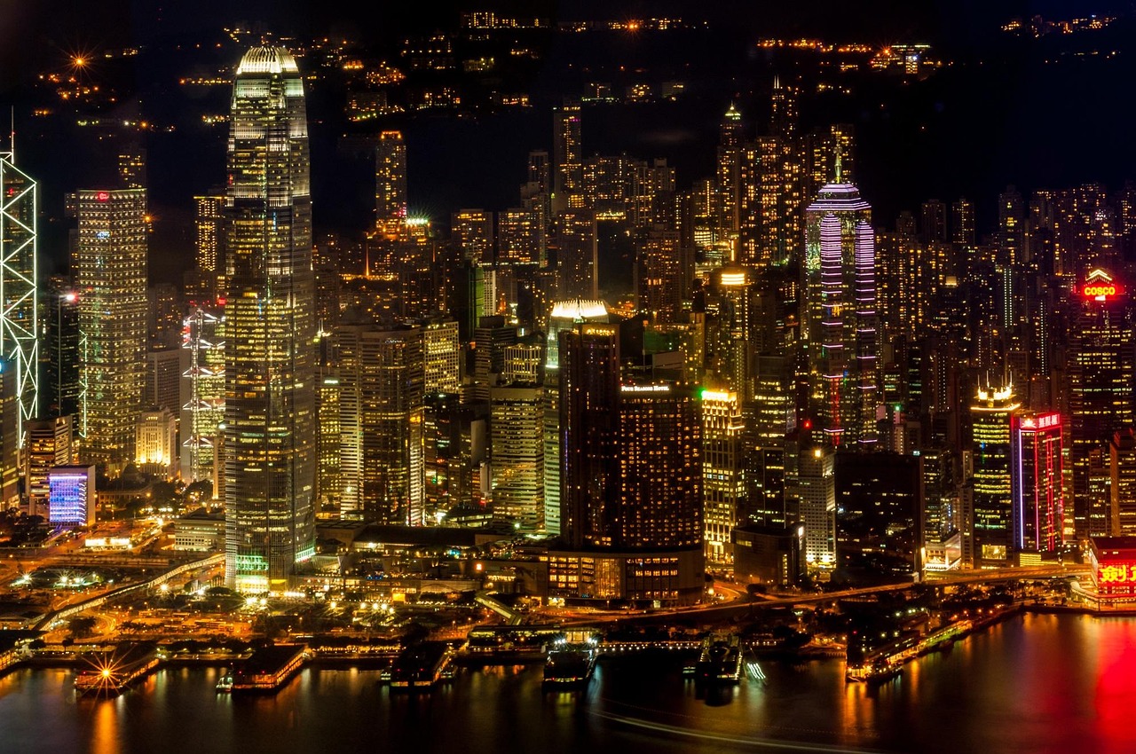 香港蓝月亮精选免费大,探索香港蓝月亮精选，免费大放送的惊喜之旅
